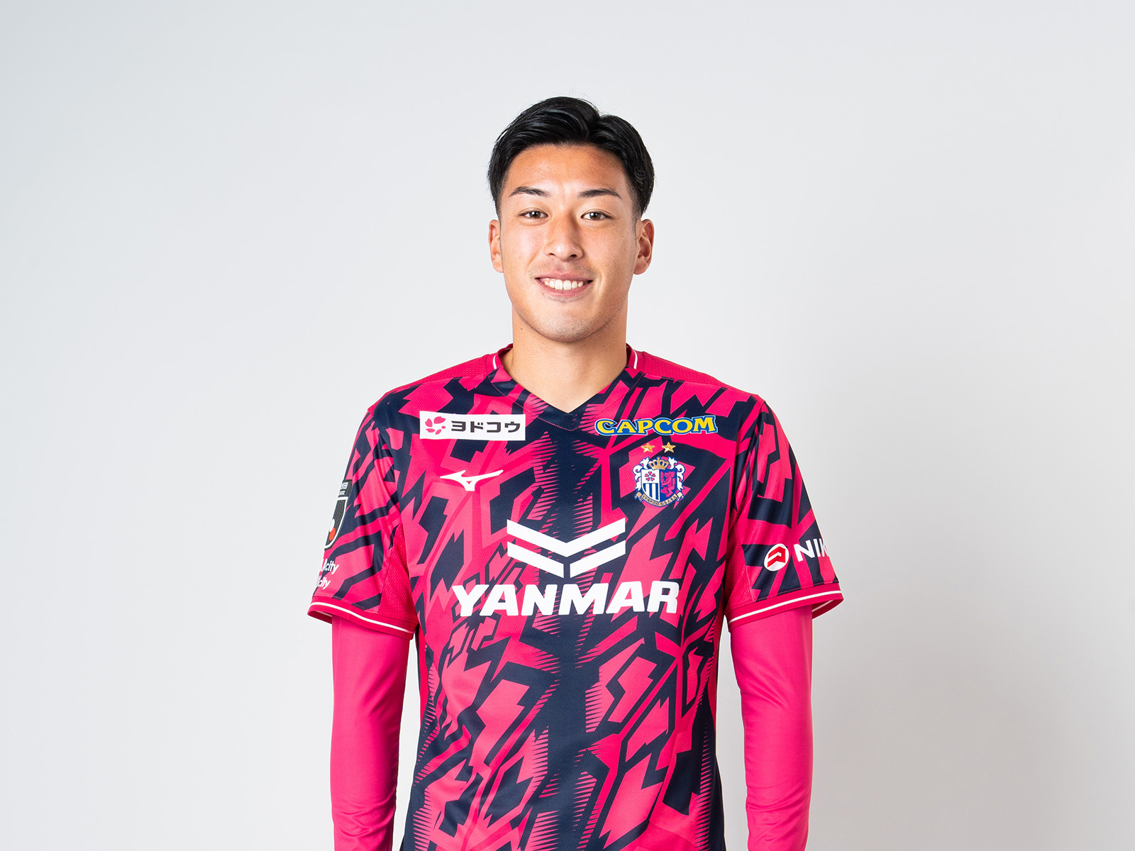 田中 田中 隼人選手 第一子誕生のお知らせ | セレッソ大阪オフィシャル